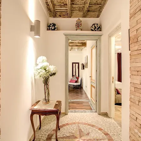 奥尔索豪华公寓 公寓 *